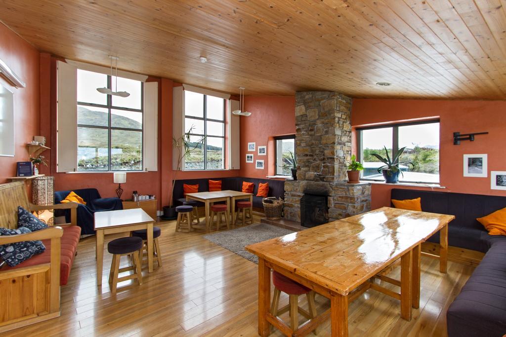 Hotel Killary Adventure Centre Leenaun Exteriér fotografie